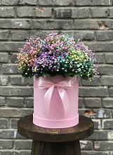 Цветочная композиция из Гипсофила и Розы в шляпной коробке #REPLACE_PRED# Козино Одинцовского района